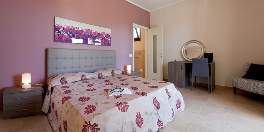 Hotel La Campana Казарано Экстерьер фото